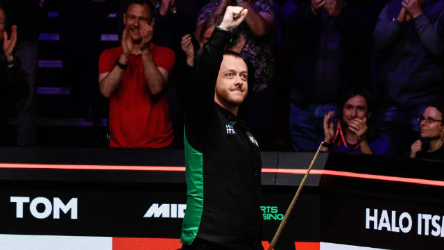 摘得桂冠 摘得桂冠