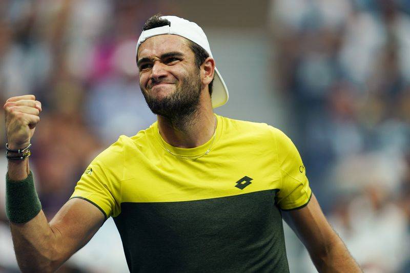 边路还是中 边路还是中